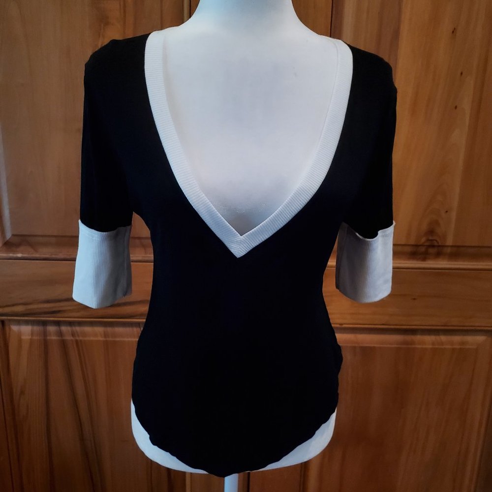 Bear Dance White & Black 3/4 Sleeve Blouse